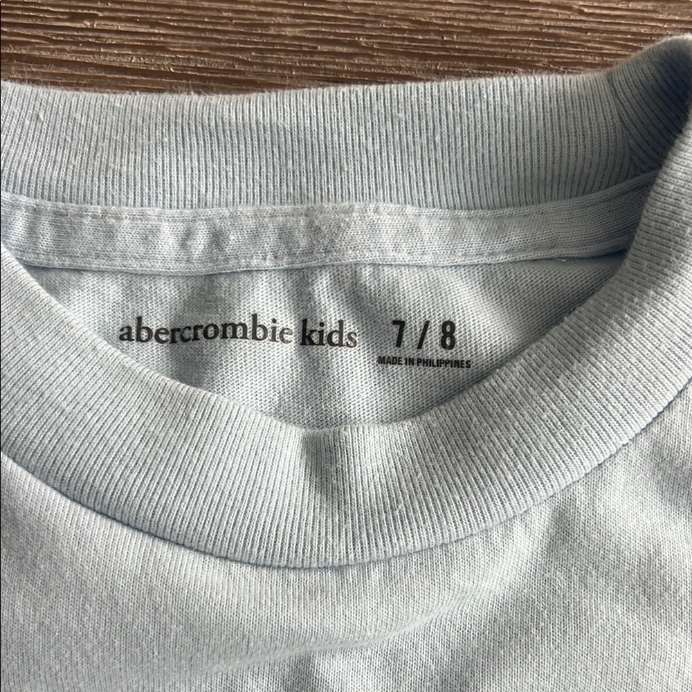 Kids Light Blue embroidered T-Shirt - Picture 3 of 5